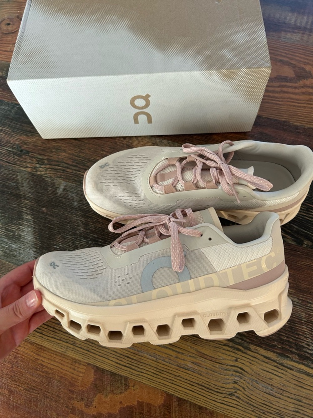 On Running Cloudtec Women’s Running Shoes - Light Pink/Cream.